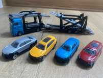 Dickie Toys laweta piętrowa z 4 autami, ruchome elementy