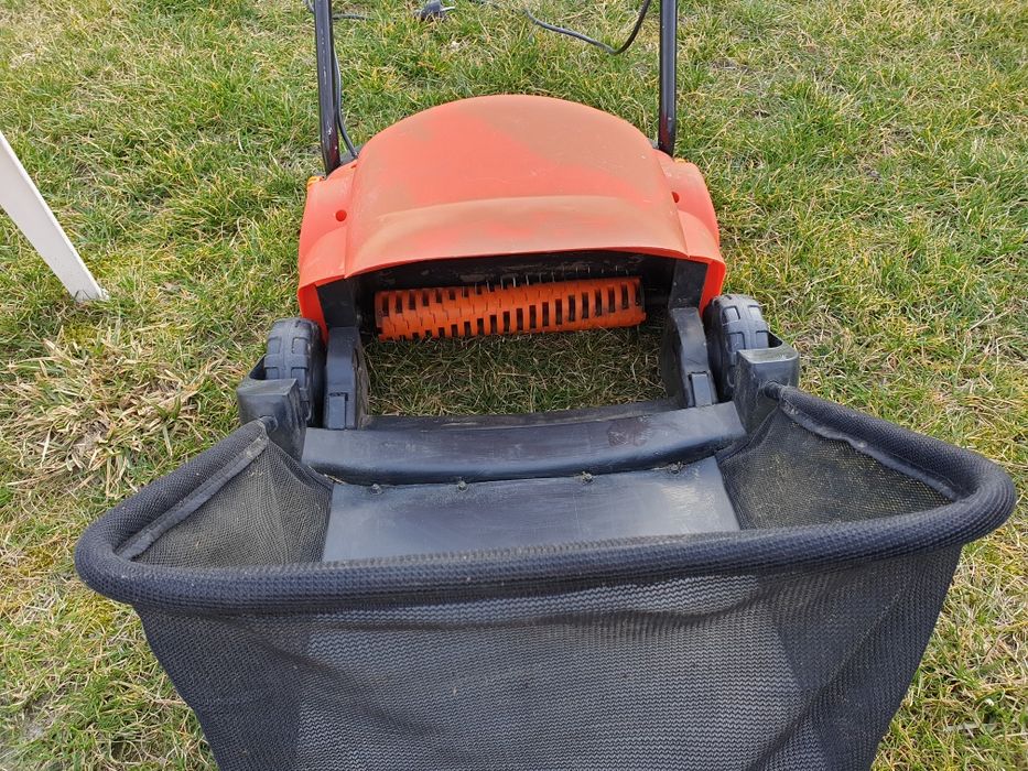 Sprzedam areator do trawnika