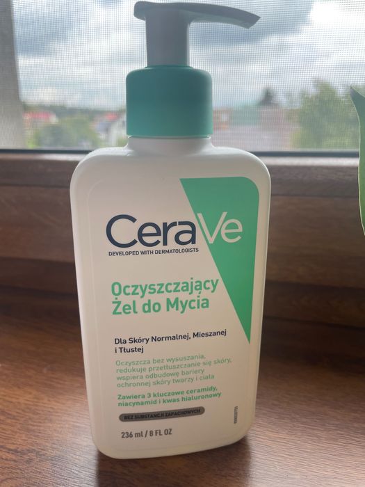 Cerave oczyszczający żel do mycia
