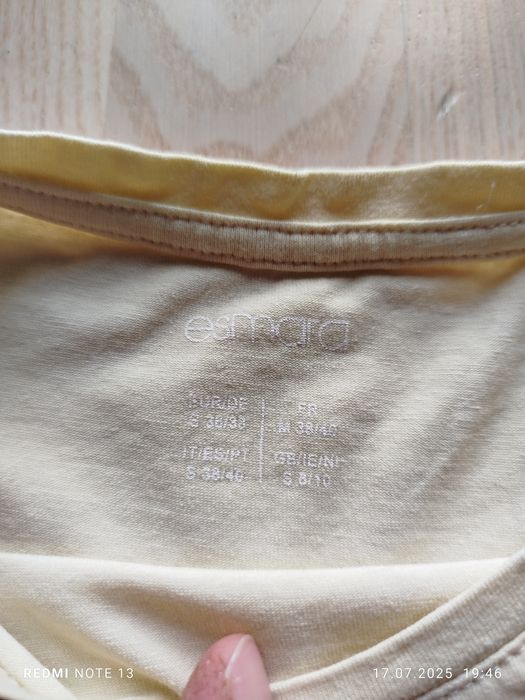 Jasnożółta pastelowa żółta koszulka z krótkim rękawem bluzka t-shirt c