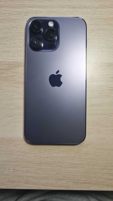 Iphone 14 Pro Max como novo
