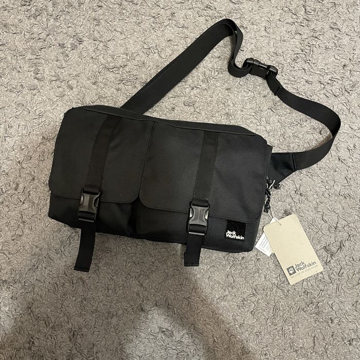 Напоясная сумка Jack Wolfskin crossbody bag!