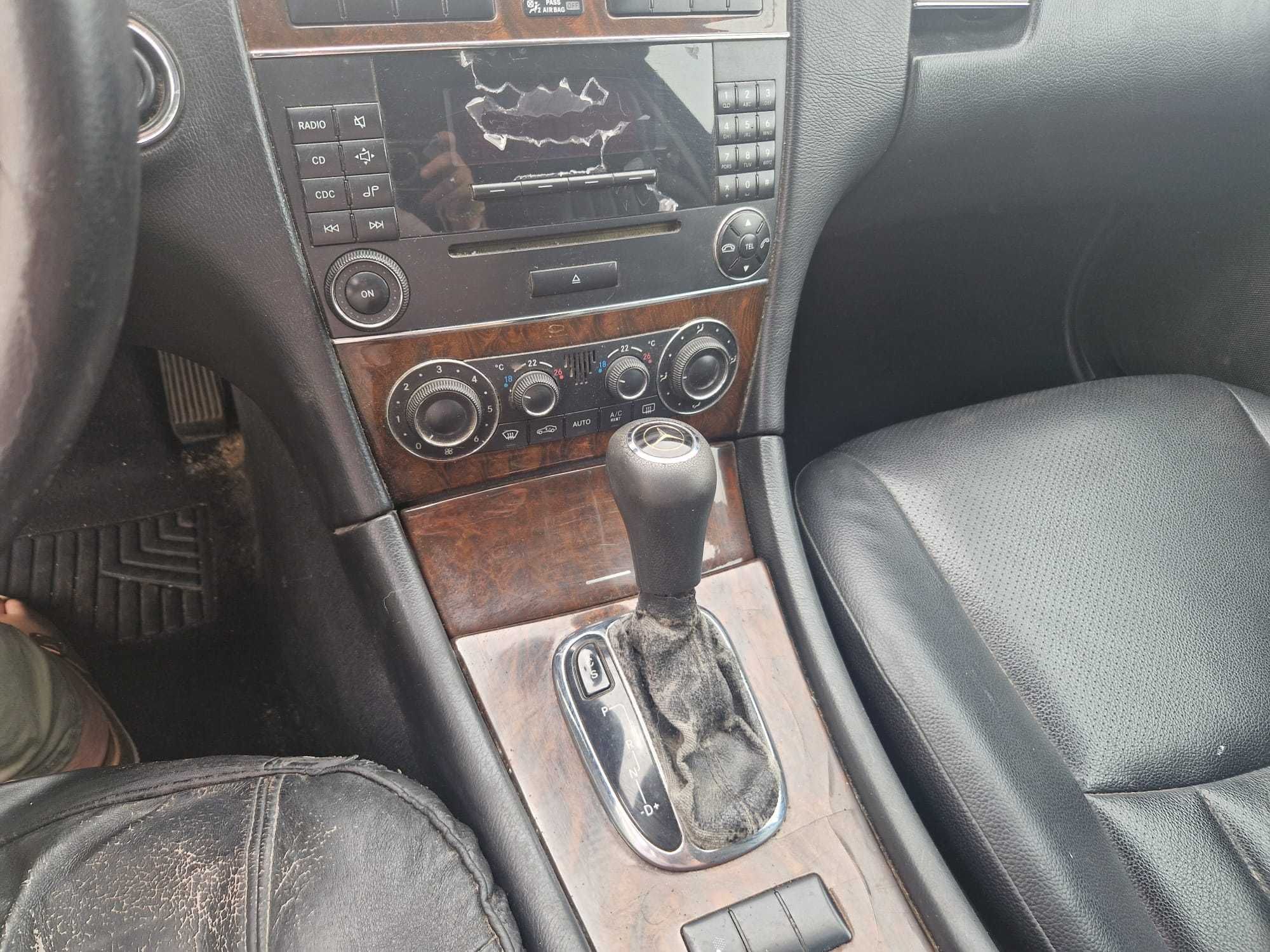 Mercedes C200 Station