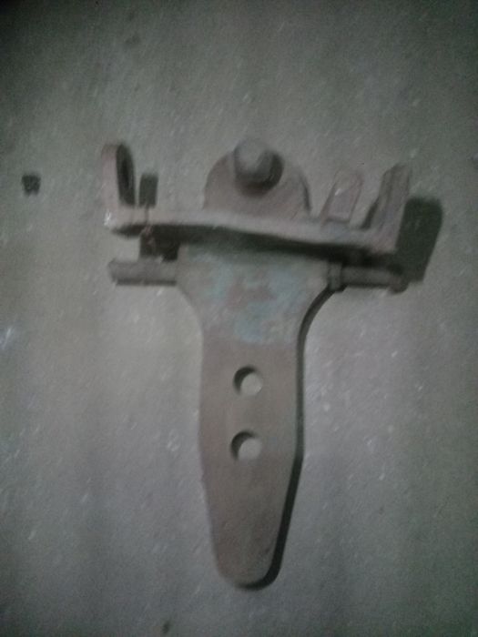 Zaczep Fendt Renault dolny Piton fix