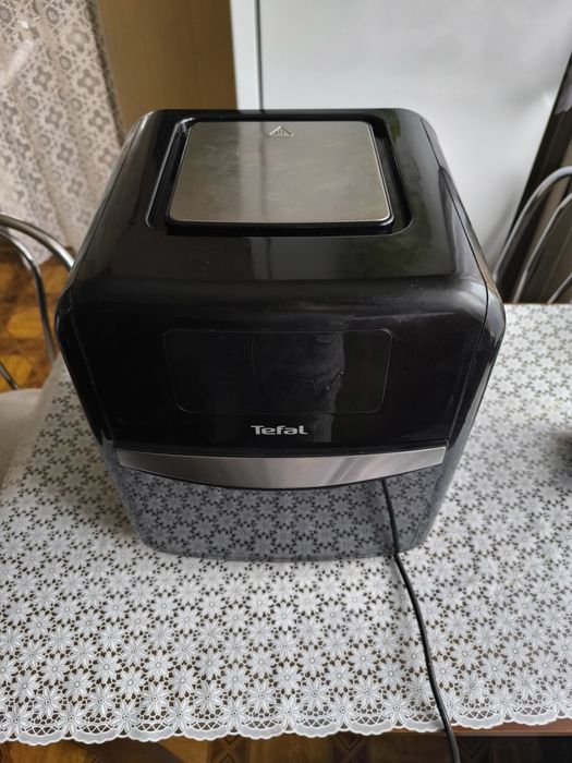 Sprzedam Air Fryer TEFAL
