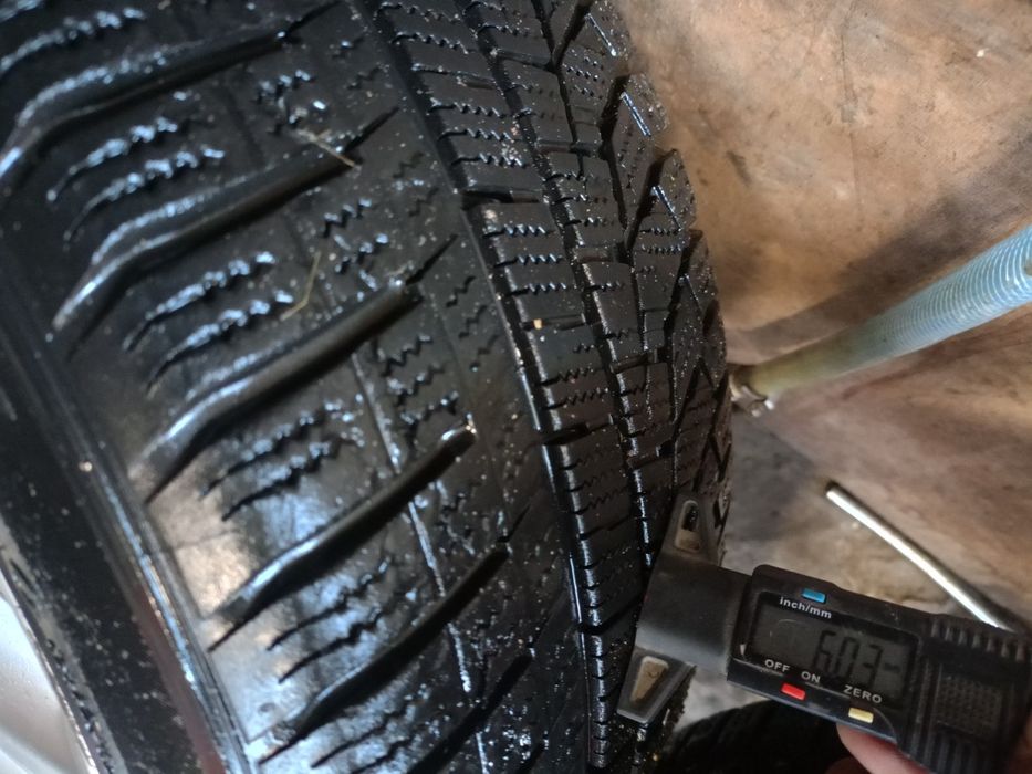 Koła oryginał Audi pasuje VW Skoda 5x112 7,5Jx17H opony zima 225/45 17