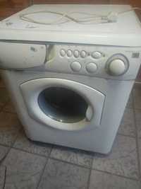 пральна машина ariston
