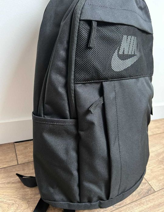 Plecak NIKE czarny szkolny wielokomorowy duży torba sportowa Nowy