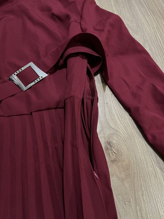 Плаття нове колір марсала