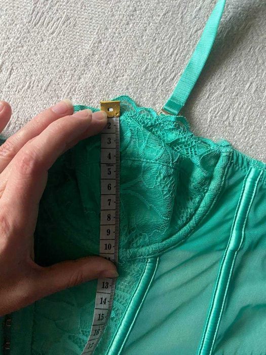 бюстгалтер корсет primark 32A