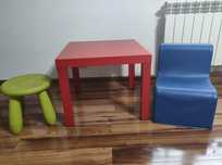Ikea zestaw stolik krzesła puf