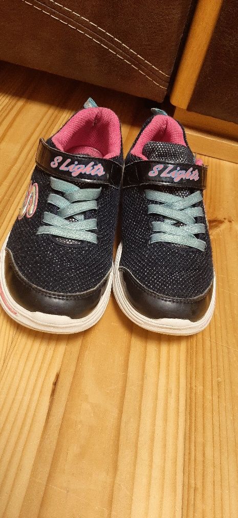 Кросовки Skechers