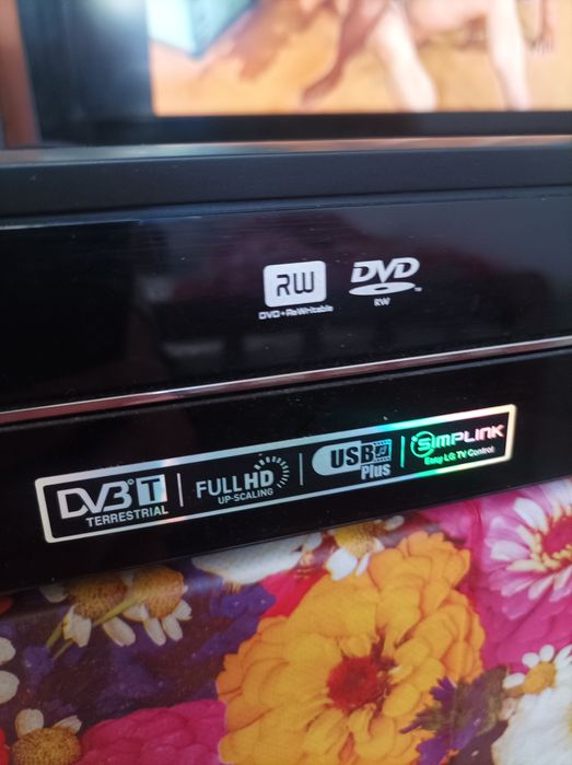 VHS, nagrywarka, wszystko LG-RCT 699H