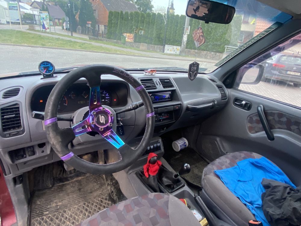 Ford maverick Nissan Terrano 2 offroad 2.7tdi