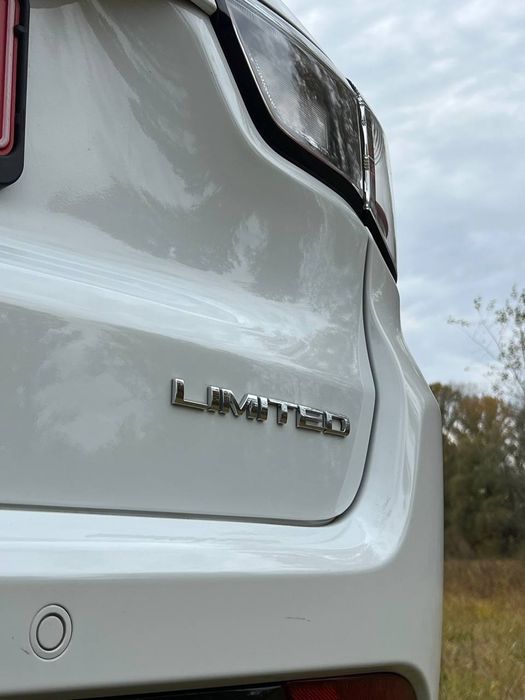 Jeep Compass 2024
II покоління (2nd FL)/MP  •  2.0T 9АТ (203 к.с.)  •