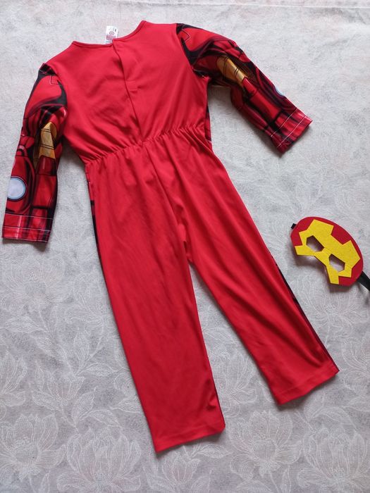 Костюм Залізної людини з підсвіткою,3-4 рочки