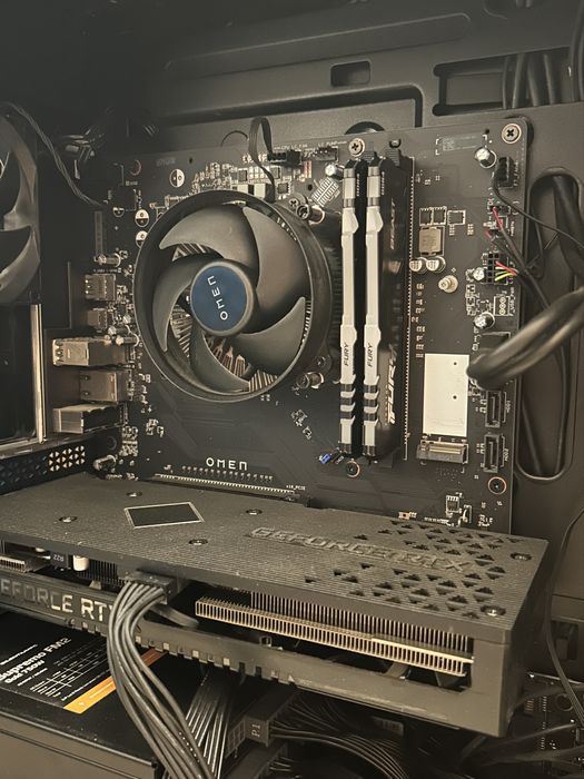 Ryzen 5 3600 + Płyta Główna + chłodzenie