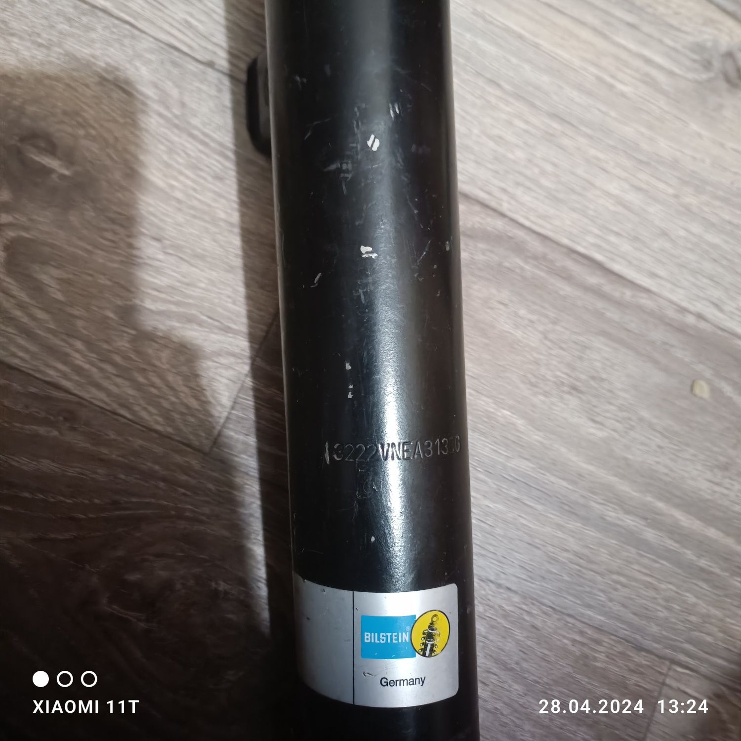 Продам нову стойку BILSTEIN на БМВ е46 
BILSTEINBILSTEIN