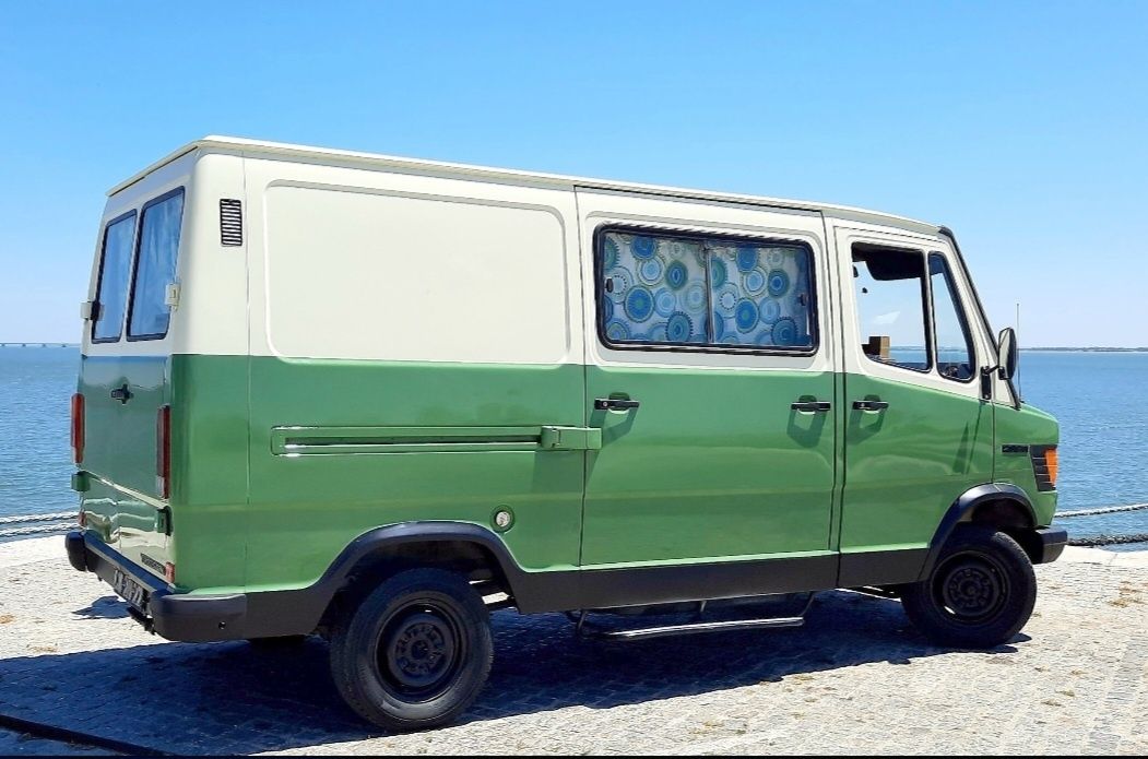 Mercedes ca.mper  208d