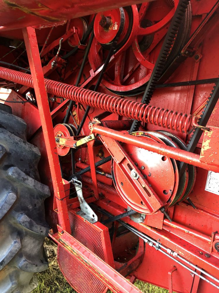 Продам комбайн Massey Ferguson 430