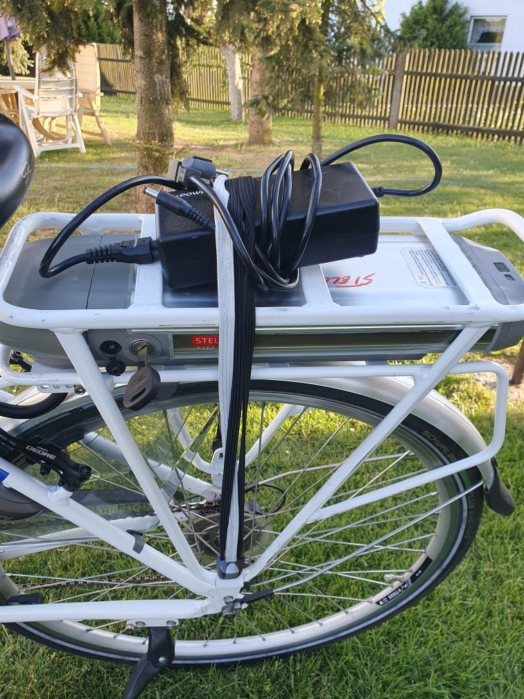 Holenderski rower Elektryczny Stella Allegra 2024r System Bafang 600km