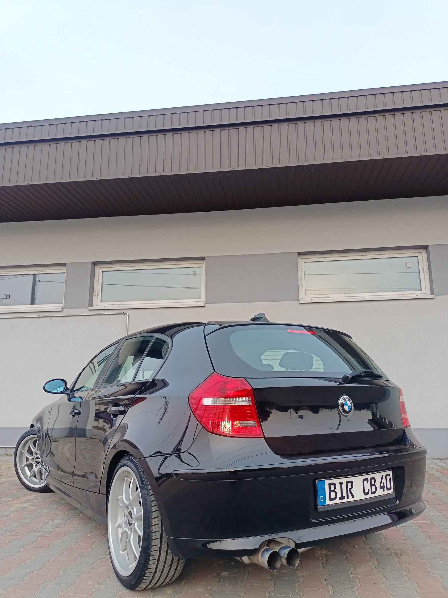 BMW 1 benzyna lift BBS 18 eibach czarna serwis