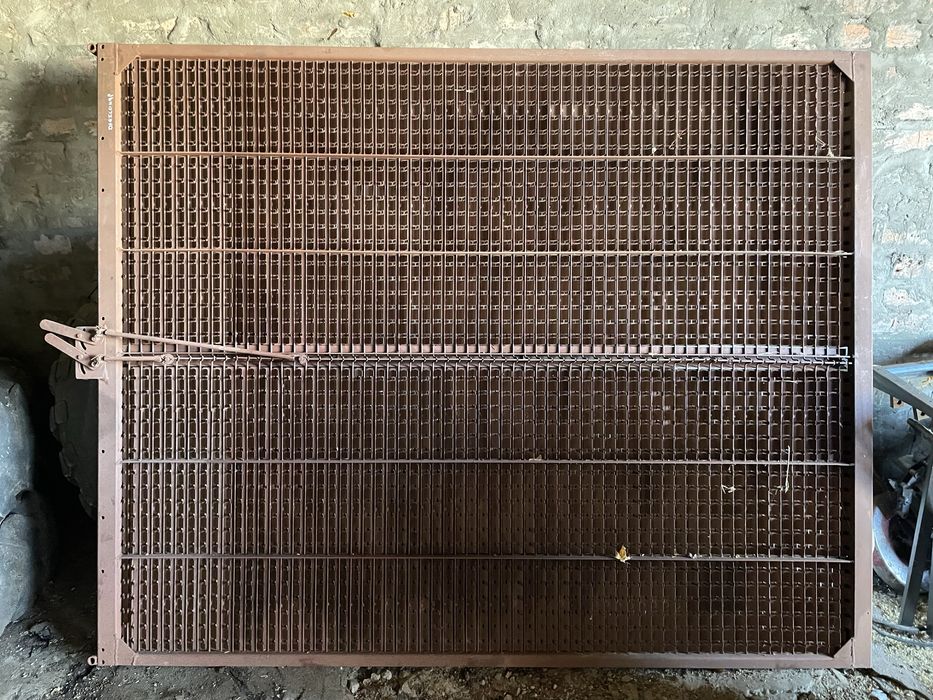 Решето верхнє Case 2388 138625А1