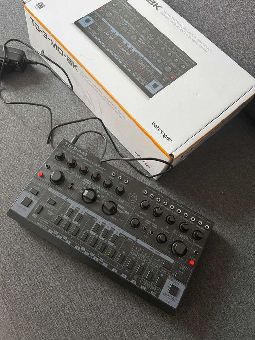 Behringer TD-3 MO- BK