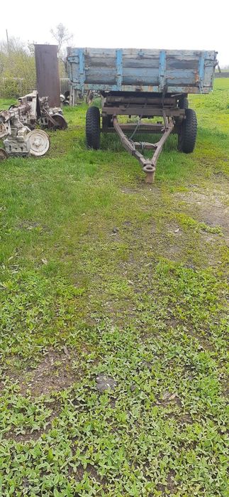 Продам трактор мтз