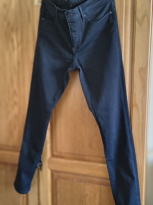Spodnie jeans Levi's czarne damskie