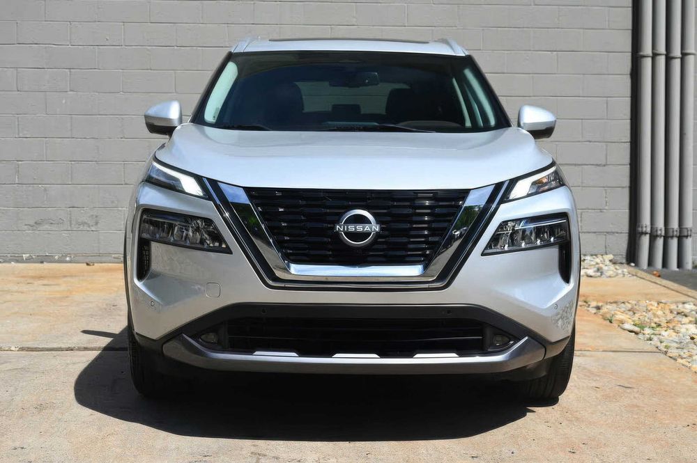 Nissan Rogue SL      2022