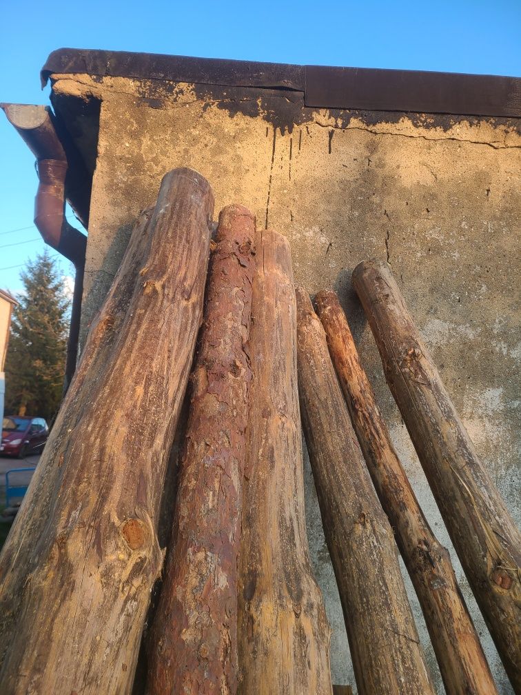 Belki walki slupy drewniane bale drewniane stemple