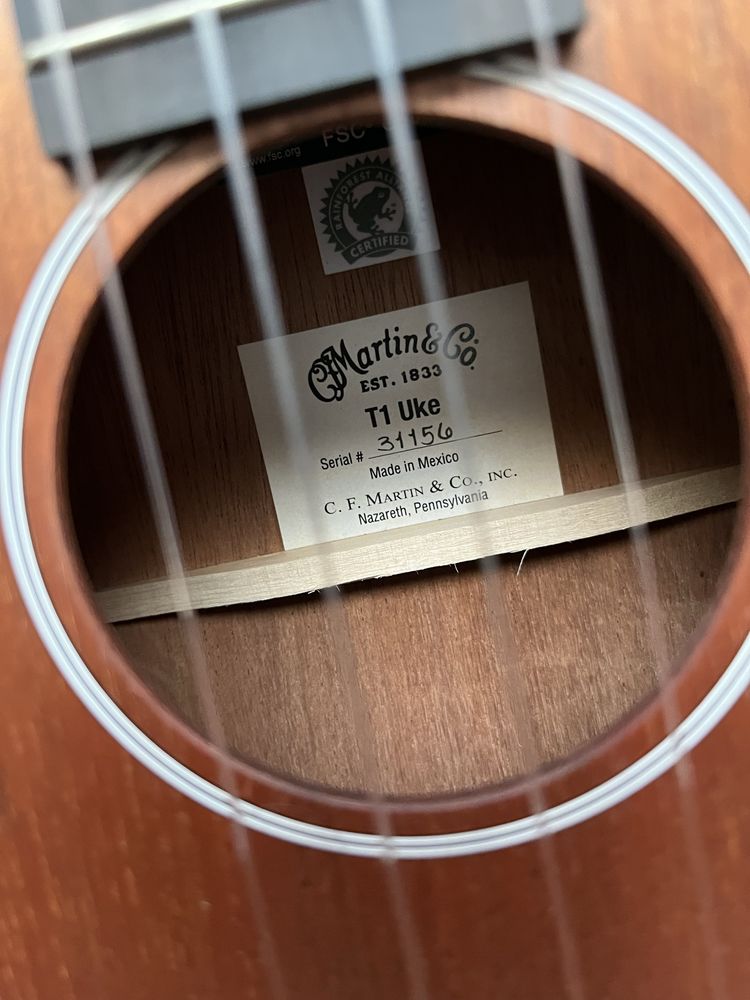 Ukulele Tenor Martin T1 FSC