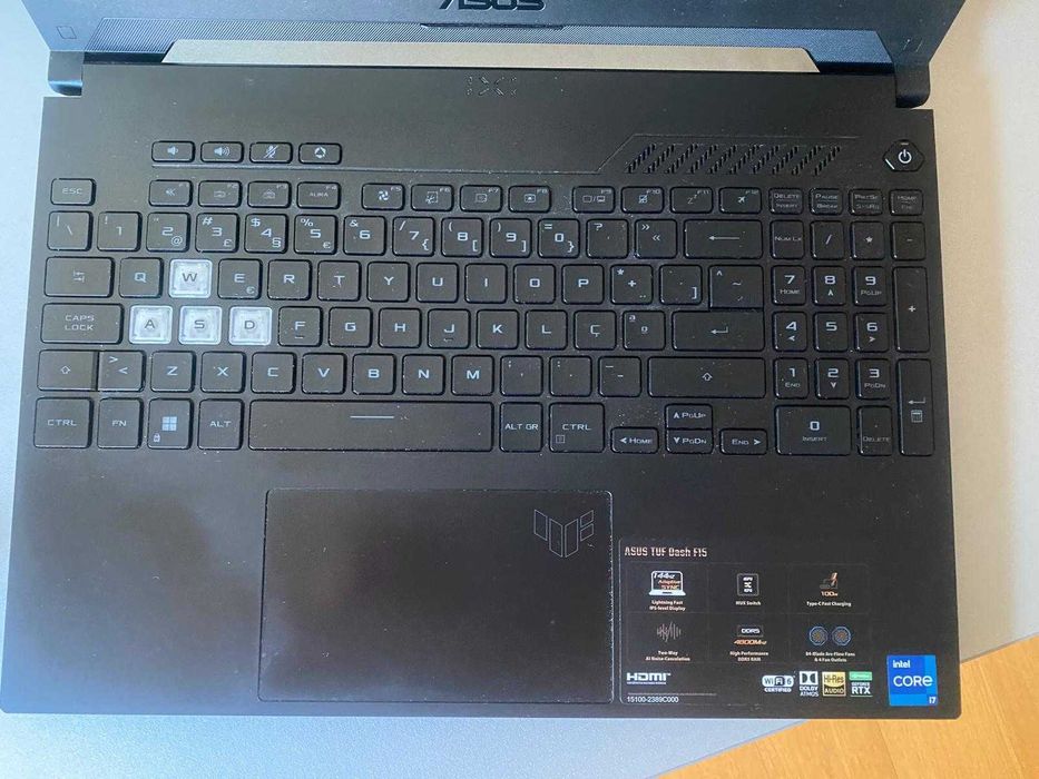 Portátil Asus Recente (como novo/pouco uso)