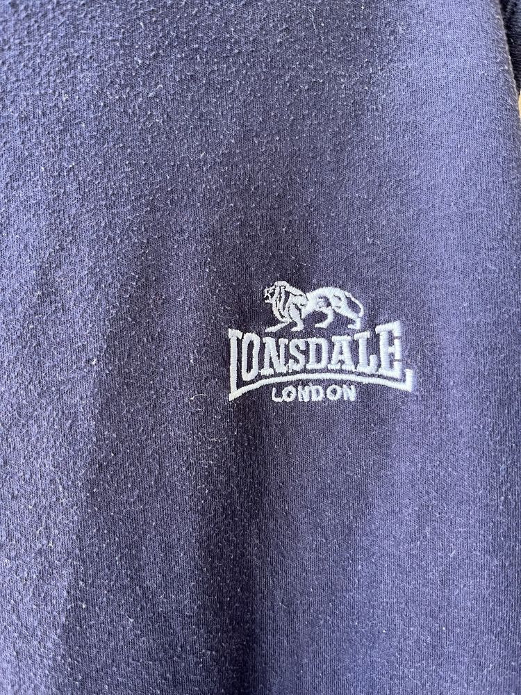 Майка Lonsdale