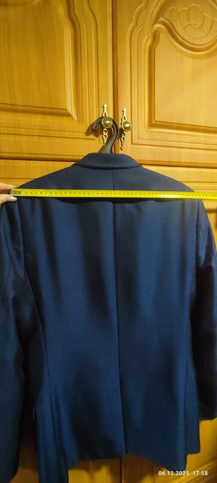 Чоловічий костюм 48 р