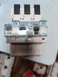 Селективный автоматический выключатель главной линии Hager HTS363E
