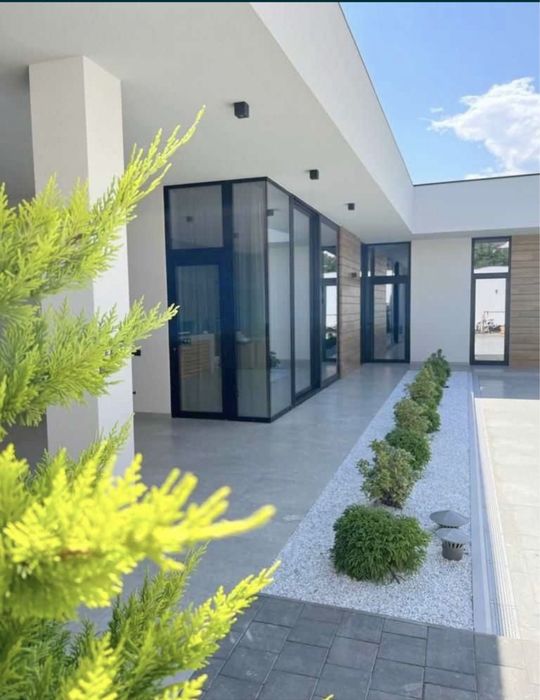 Продам дом одноэтажный, новый с бассейном  Одесса, Фонтан, Костанди