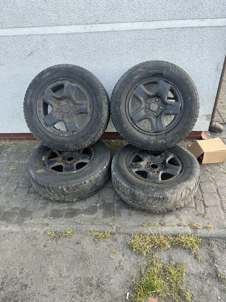 Koła felgi strukturalne toyota 5x114.3 honda r16 215/70 zimowe barum