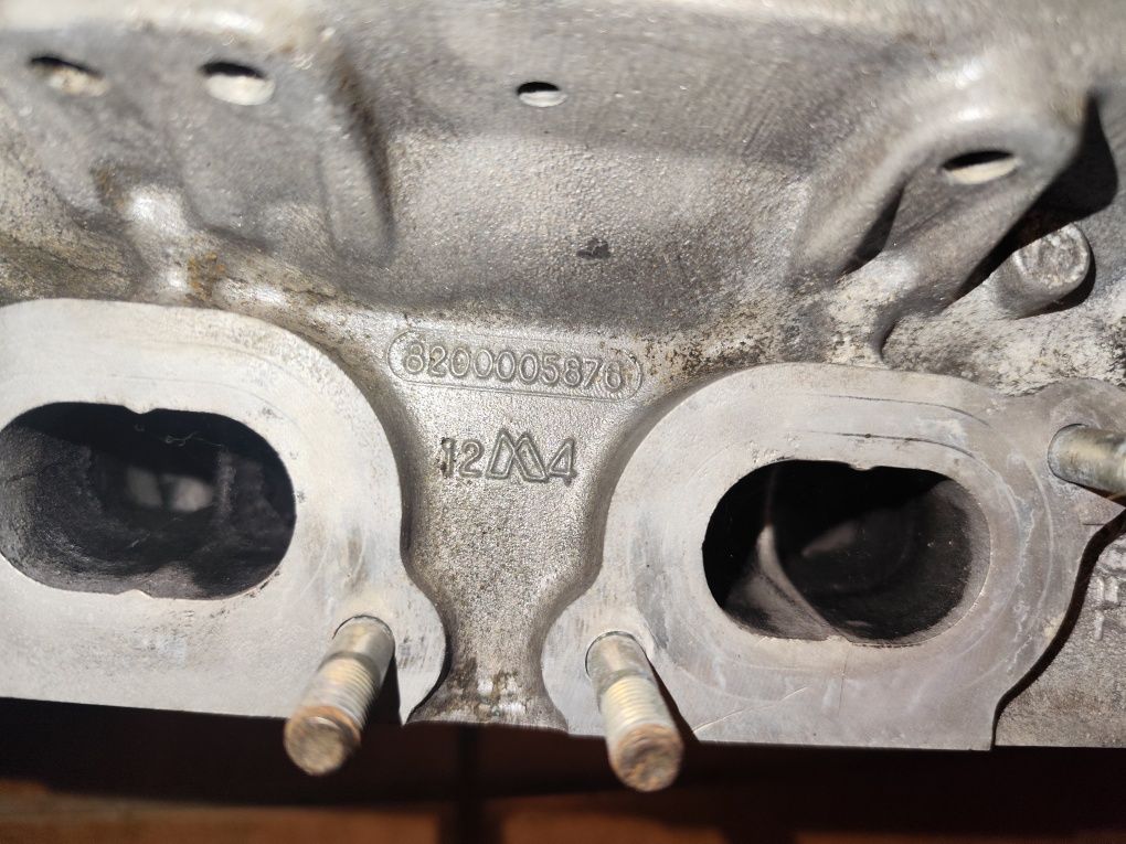 Głowica Renault 2.5 DCI 2.2 DCI   49.9.24