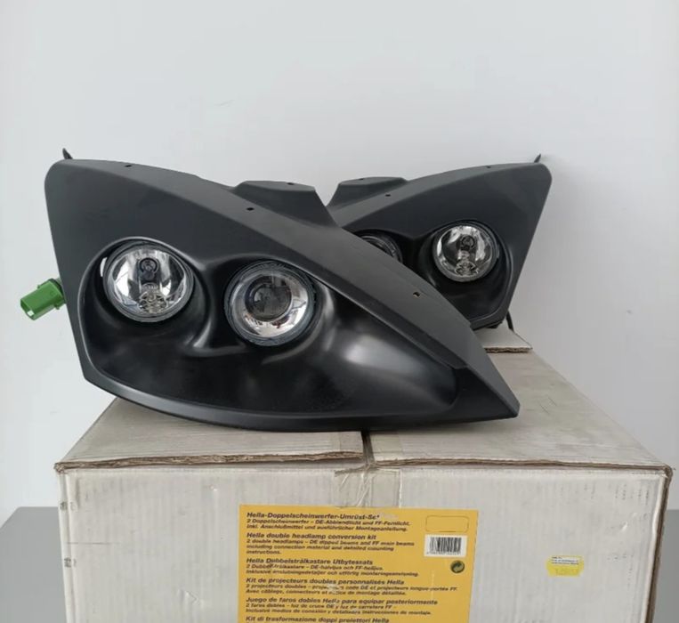 Kit faróis Hella NOVOS focus mk1