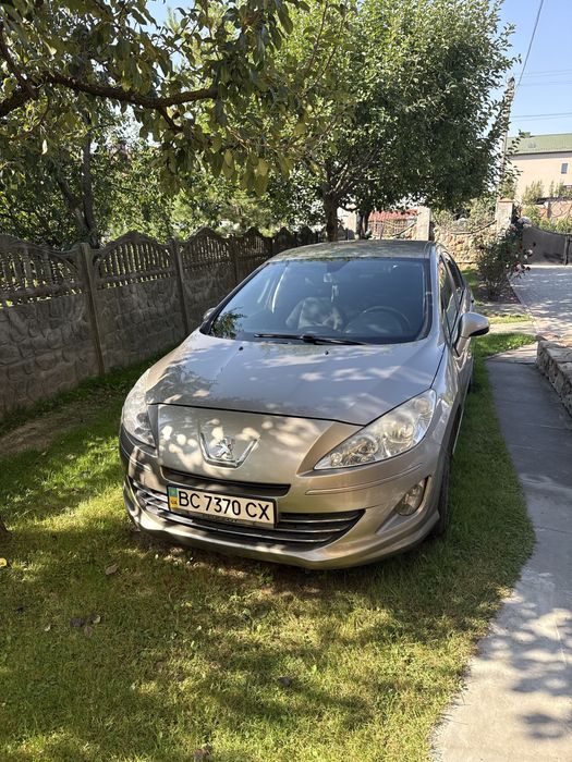 Продаж авто пежо 408  2012 року