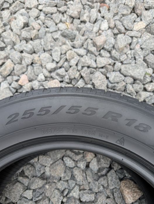 Комплект зимових шин Pirelli 255/55 R18 255*55 18 Scorpion Winter