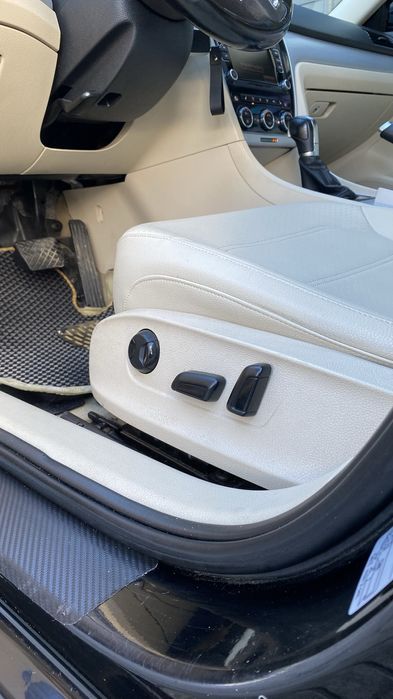 Volkswagen Passat 2012