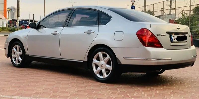 Срочно Nissan Teana j31 3.5 2006