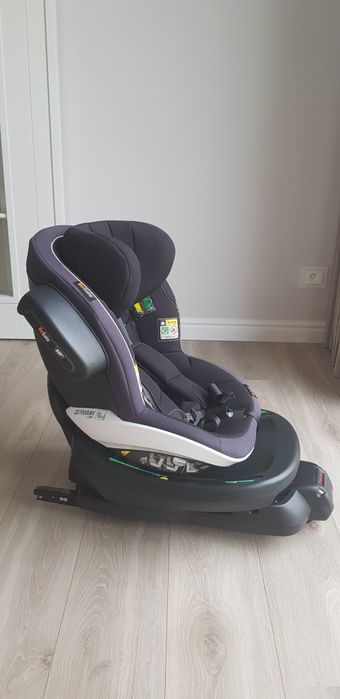 Fotelik BeSafe iZi Modular z bazą i-Size Przód/Tył