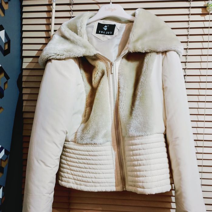 Kurtka - futerko beżowa r.XL42. Stan bdb