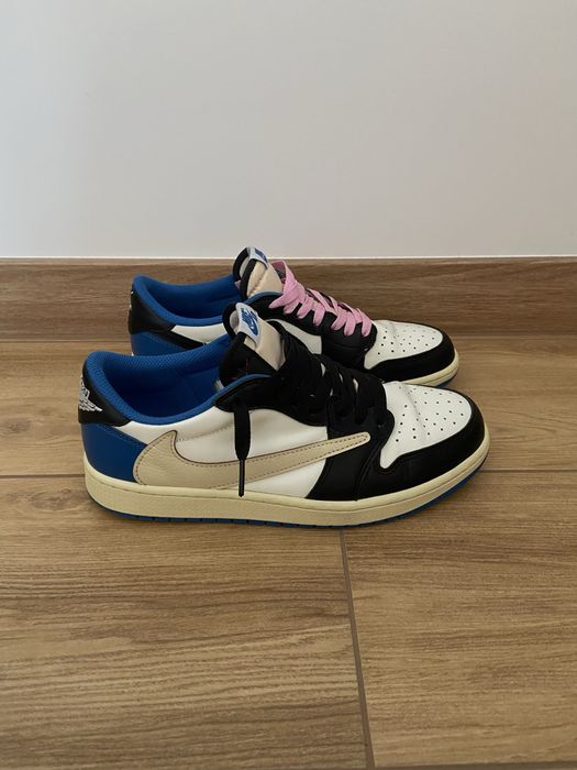 jordan 1 low fragment x travis scott