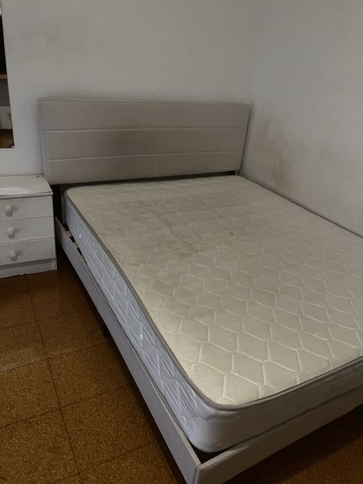 Cama de casal + Colchão
