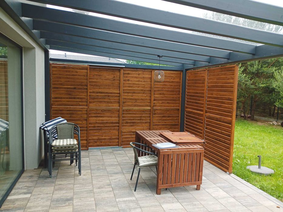 zadaszenie tarasu pergola dach taras drewniany poliwęglan 400x600